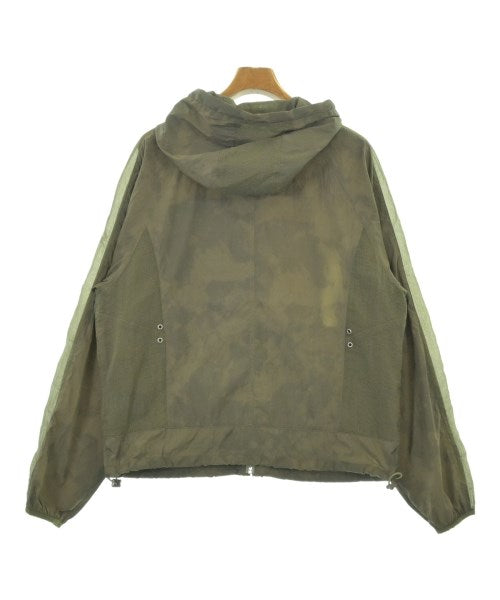 PLATEAU STUDIO เสื้อพาร์กาภูเขา