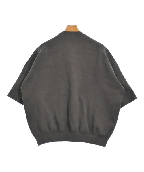 RYE TENDER เสื้อยืด/เสื้อท็อปส์
