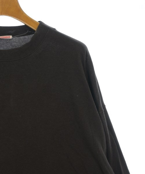 RYE TENDER เสื้อยืด/เสื้อท็อปส์