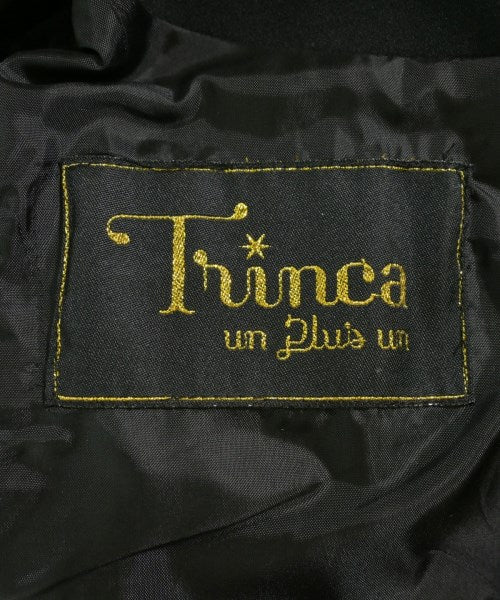 Trinca un Plus un ชุดเดรส