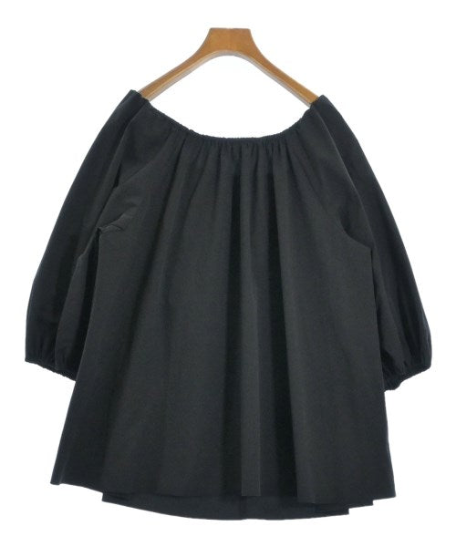 UNFILO เสื้อสตรี