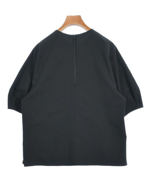 UNFILO เสื้อสตรี