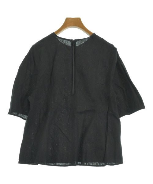 UNFILO เสื้อสตรี