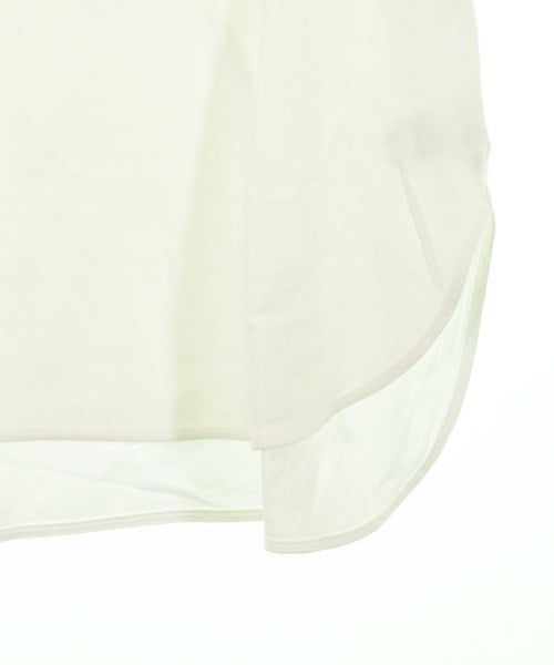 UNFILO เสื้อยืด/เสื้อท็อปส์