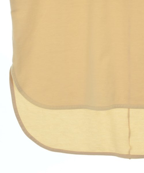 UNFILO เสื้อยืด/เสื้อท็อปส์