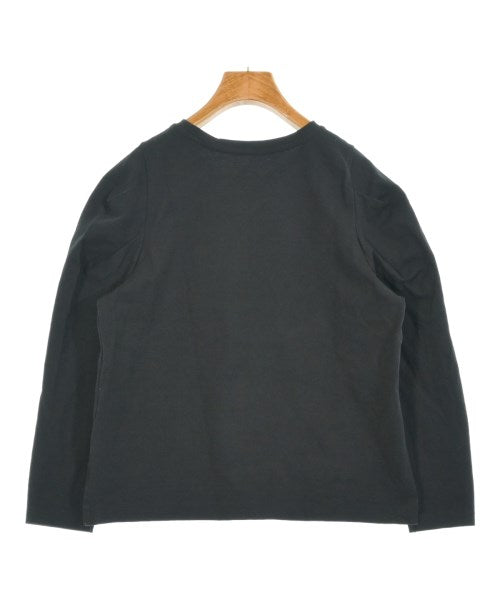 UNFILO เสื้อยืด/เสื้อท็อปส์