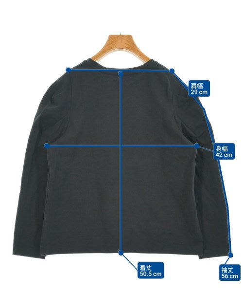 UNFILO เสื้อยืด/เสื้อท็อปส์