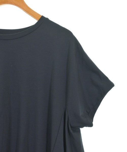 UNFILO เสื้อยืด/เสื้อท็อปส์