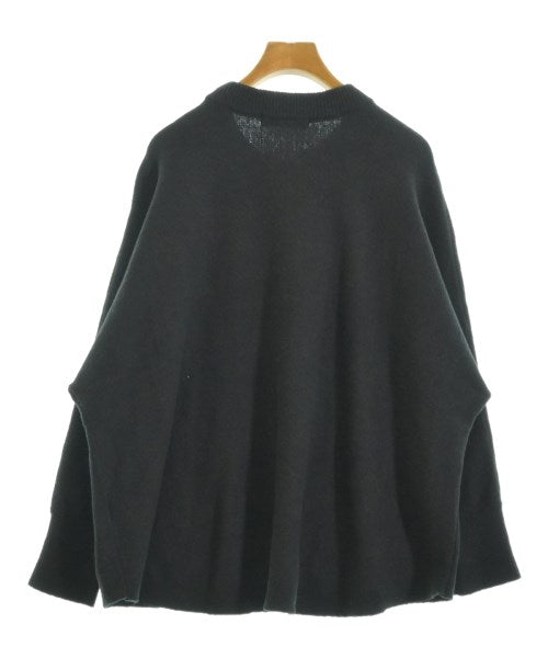 UNFILO เสื้อกันหนาว