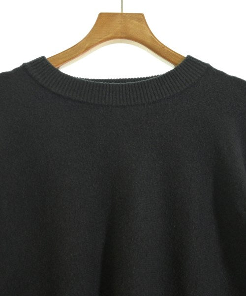 UNFILO เสื้อกันหนาว