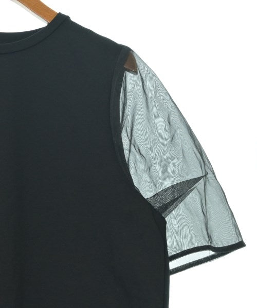 UNFILO เสื้อยืด/เสื้อท็อปส์