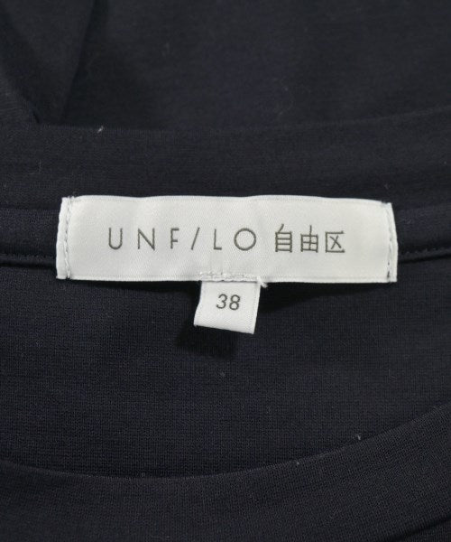 UNFILO เสื้อยืด/เสื้อท็อปส์