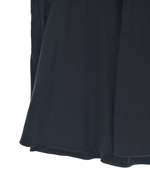 UNFILO เสื้อยืด/เสื้อท็อปส์