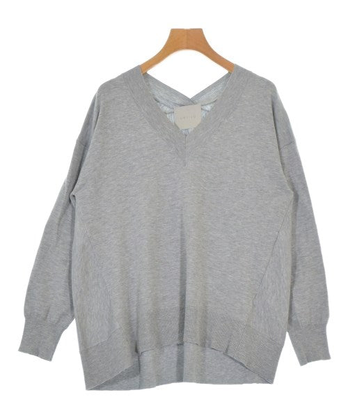 UNFILO เสื้อกันหนาว