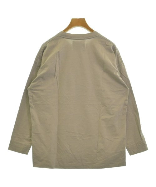 assiette เสื้อยืด/เสื้อท็อปส์