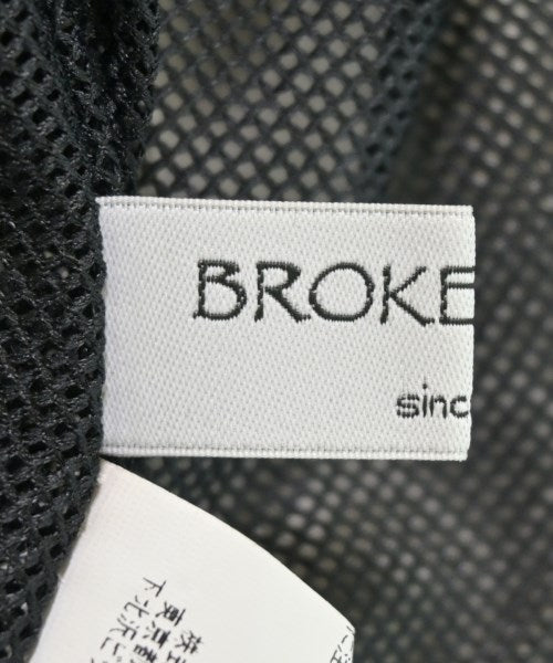 BROKEN BASE เสื้อสเวตเตอร์