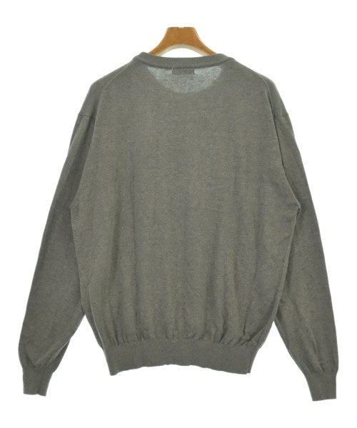BROKEN BASE เสื้อกันหนาว