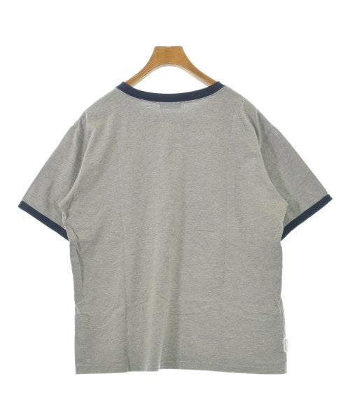 BROKEN BASE เสื้อยืด/เสื้อท็อปส์