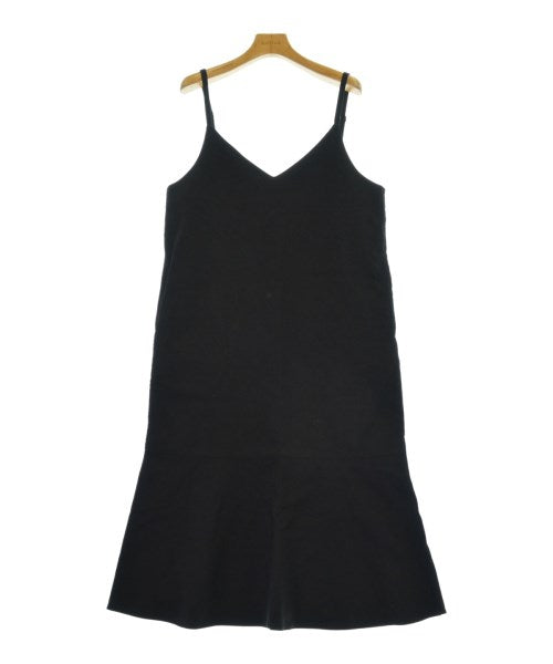 ITEMS URBAN RESEARCH ชุดเดรส