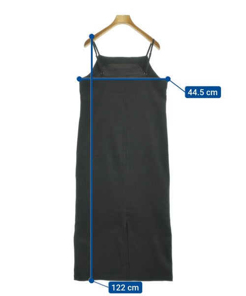 ITEMS URBAN RESEARCH ชุดเดรส