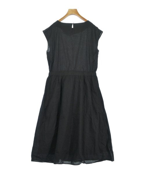 ITEMS URBAN RESEARCH ชุดเดรส