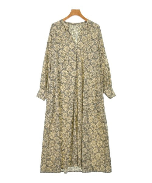 ITEMS URBAN RESEARCH ชุดเดรส