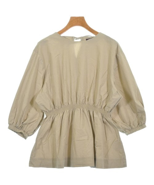 ITEMS URBAN RESEARCH เสื้อสตรี