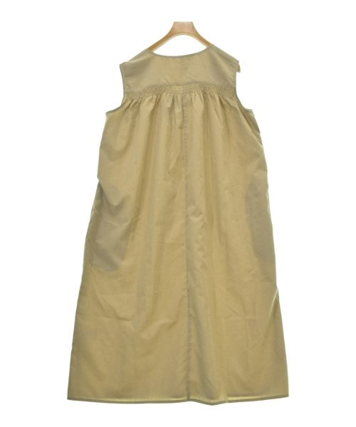 ITEMS URBAN RESEARCH ชุดเดรส