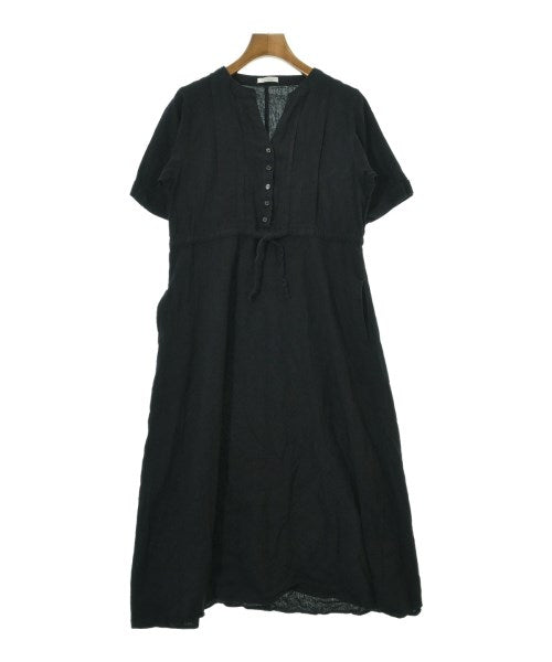 ITEMS URBAN RESEARCH ชุดเดรส