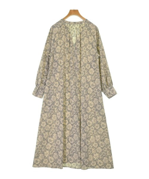 ITEMS URBAN RESEARCH ชุดเดรส
