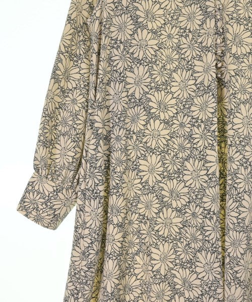 ITEMS URBAN RESEARCH ชุดเดรส