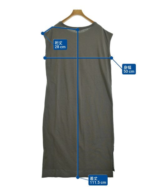 ITEMS URBAN RESEARCH ชุดเดรส
