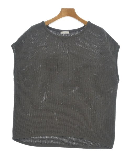 ITEMS URBAN RESEARCH เสื้อแขนกุด