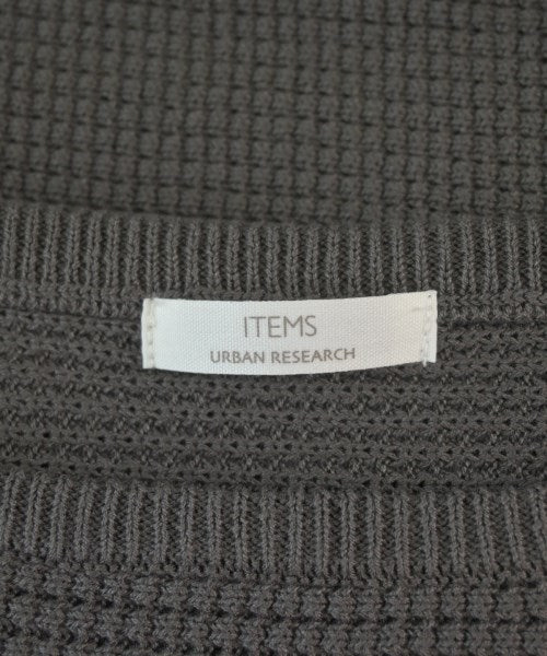 ITEMS URBAN RESEARCH เสื้อแขนกุด