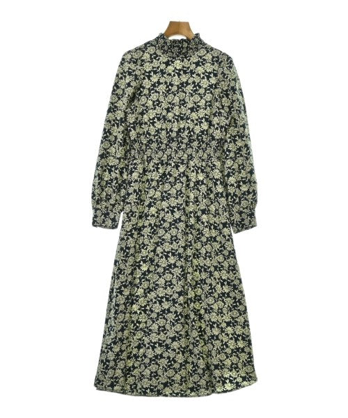 ITEMS URBAN RESEARCH ชุดเดรส