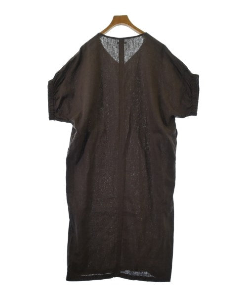 ITEMS URBAN RESEARCH ชุดเดรส