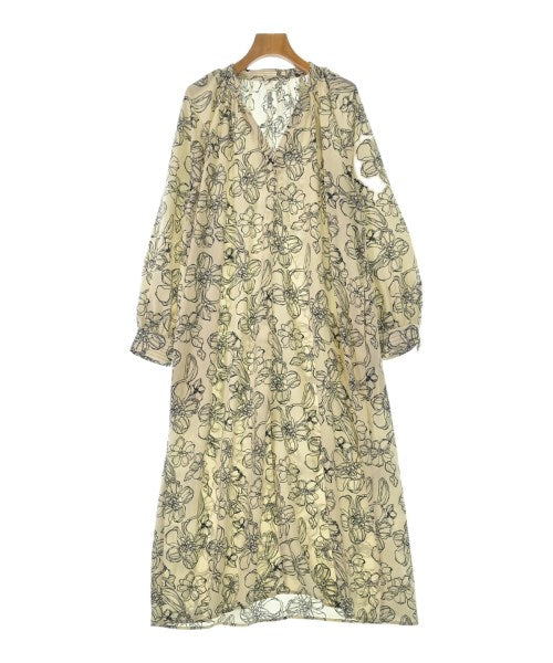 ITEMS URBAN RESEARCH ชุดเดรส