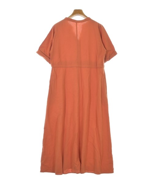 ITEMS URBAN RESEARCH ชุดเดรส