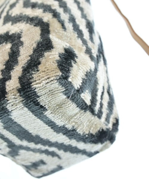 Kilim ARTS กระเป๋าสะพาย