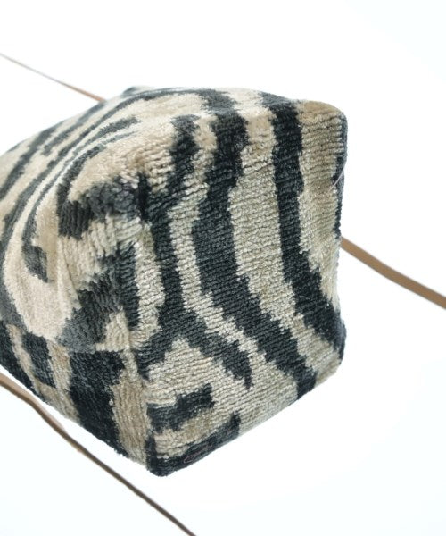 Kilim ARTS กระเป๋าสะพาย