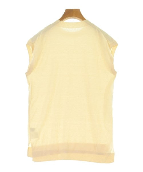 Maglia Plus เสื้อแขนกุด