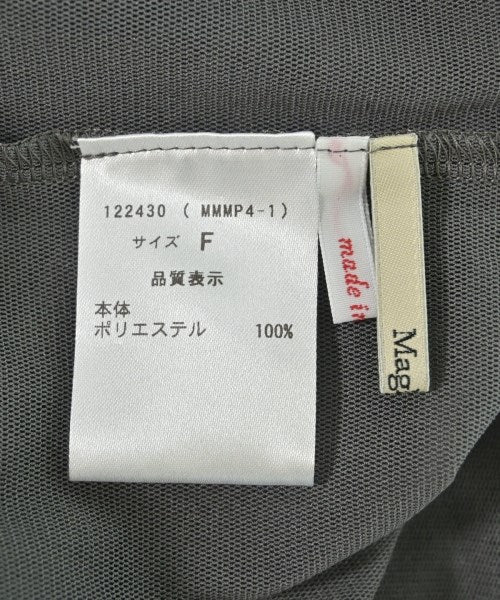 Maglia Plus เสื้อยืด/เสื้อท็อปส์