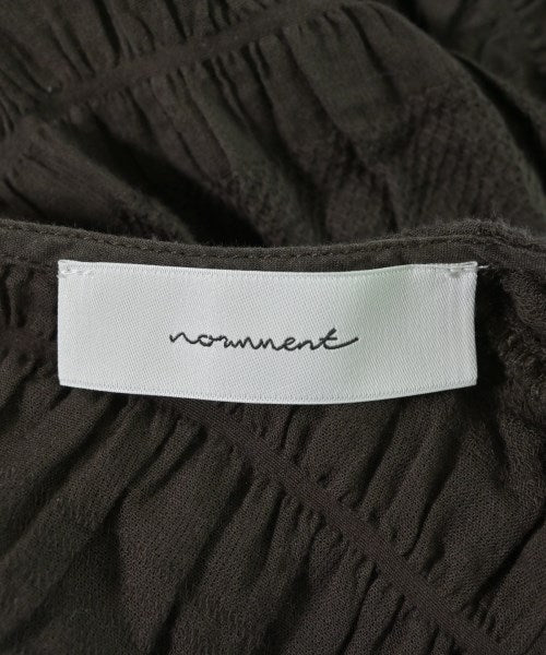 normment เสื้อสตรี