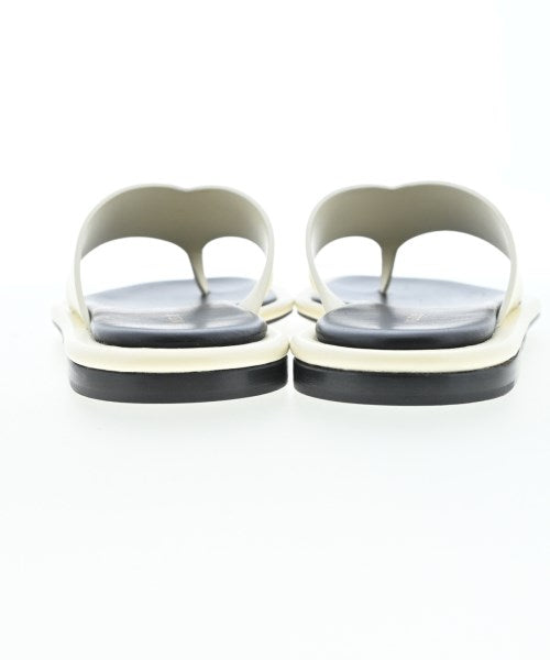 Neous รองเท้าแตะ