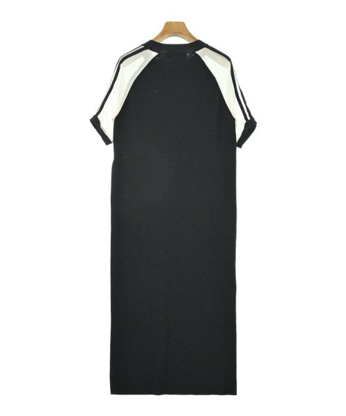 ESSENTIAL DOUBLE STANDARD CLOTHING ชุดเดรส