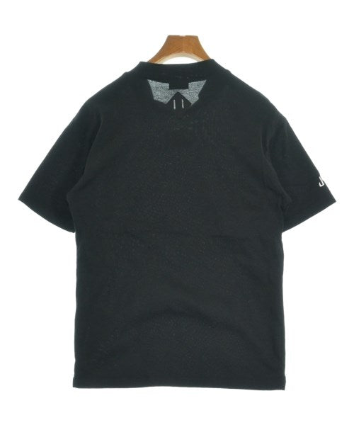 JONES Sports เสื้อยืด/เสื้อท็อปส์