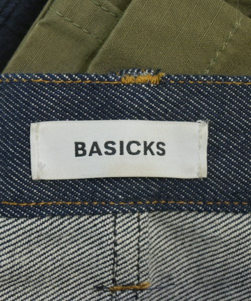 BASICK กางเกงขาสั้น