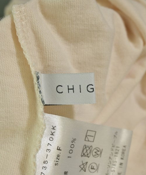 CHIGNON เสื้อยืด/เสื้อท็อปส์
