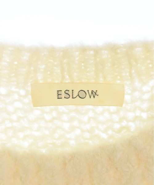ESLOW เสื้อกันหนาว