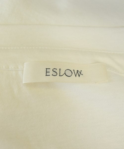 ESLOW เสื้อยืด/เสื้อท็อปส์